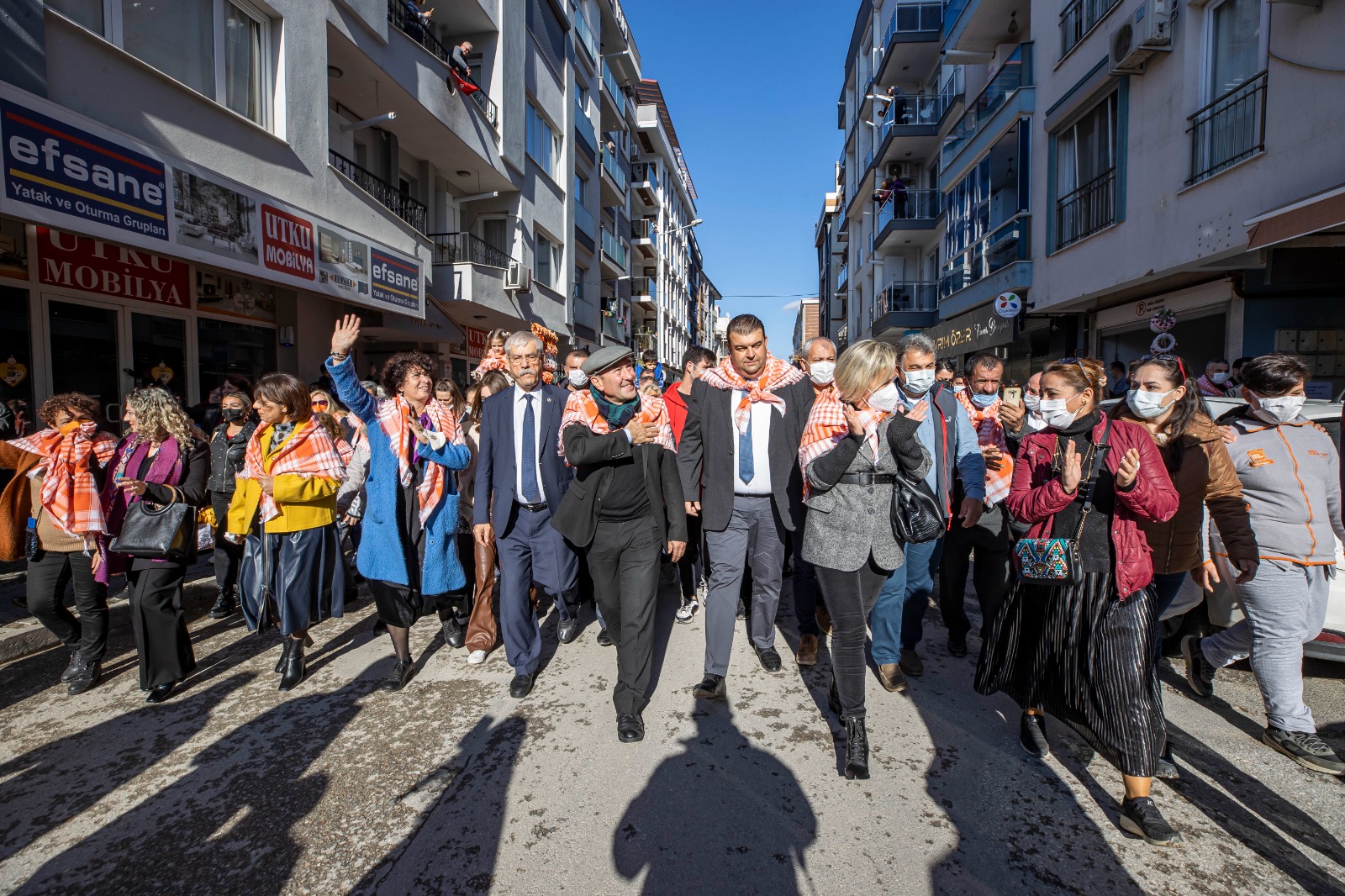 Seferihisar'da Turuncu Şenlik