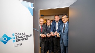 Sosyal Demokrasi Derneği İzmir Şubesi Açıldı