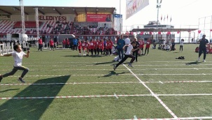 Atletizmde Bayraklı Farkı