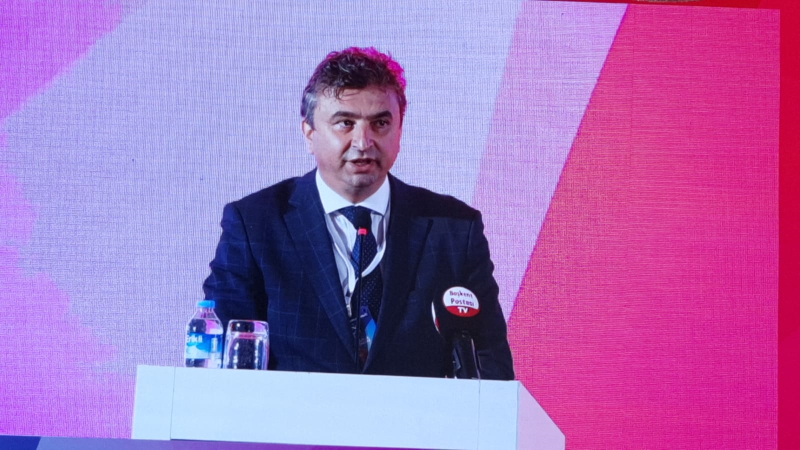 Başkan Soyer,  Bakanlık Mevzuatına Takıldı