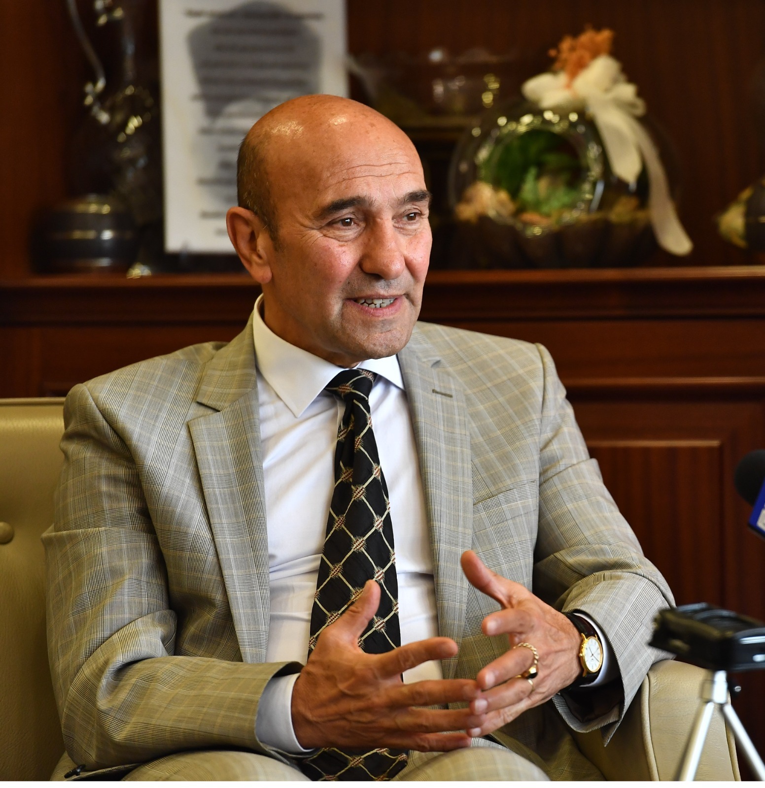 Büyükşehir Belediyesi Evsiz Yurttaşlar İçin Harekete Geçti