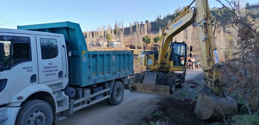 Büyükşehir Yol Bakım Çalışmalarını Tüm Hızıyla Sürdürüyor