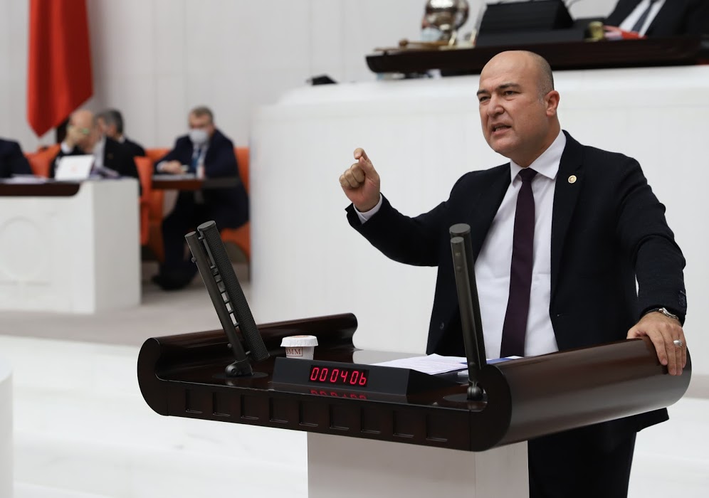 CHP’li Bakan: Kyme Antik Kenti’nin Tahrip Edilmesine Kim Sebep Oldu?