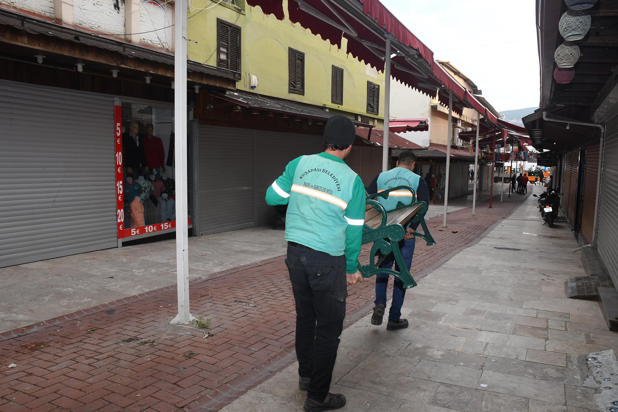 ‘Grand Ve Orient Bazaar Sokak Sağlıklaştırma’ Projesinde İlk Kazma Vuruldu
