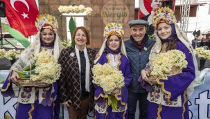 Karaburun’da İki Yıl Aradan Sonra Mis Kokulu Festival