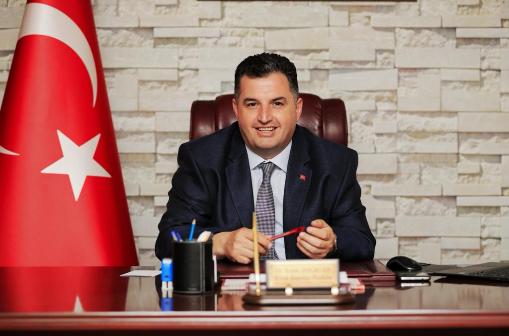 Kınık Belediyesi'nden Esnafa Cansuyu