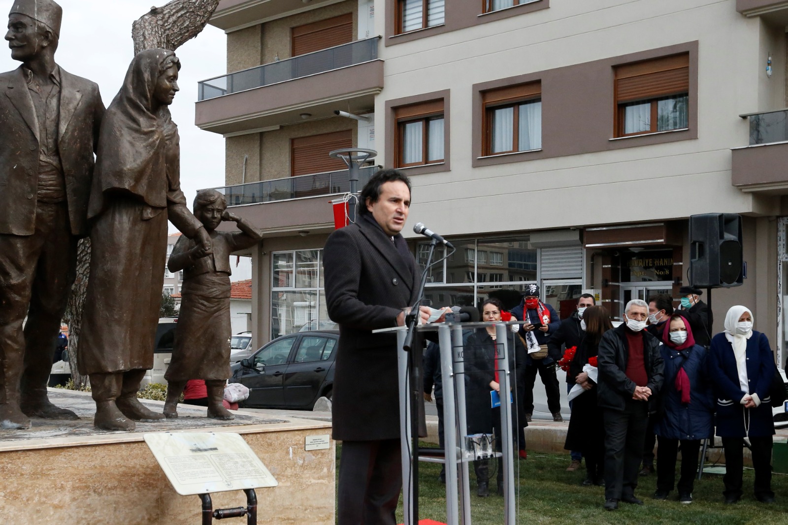 Konak’ta Mübadelenin 99’Uncu Yıldönümünde Mübadele Anıtı Önünde Tören