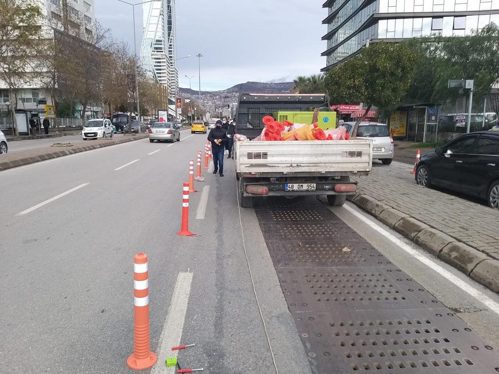 Manas Bulvarı'nda Trafik Düzenlemesi