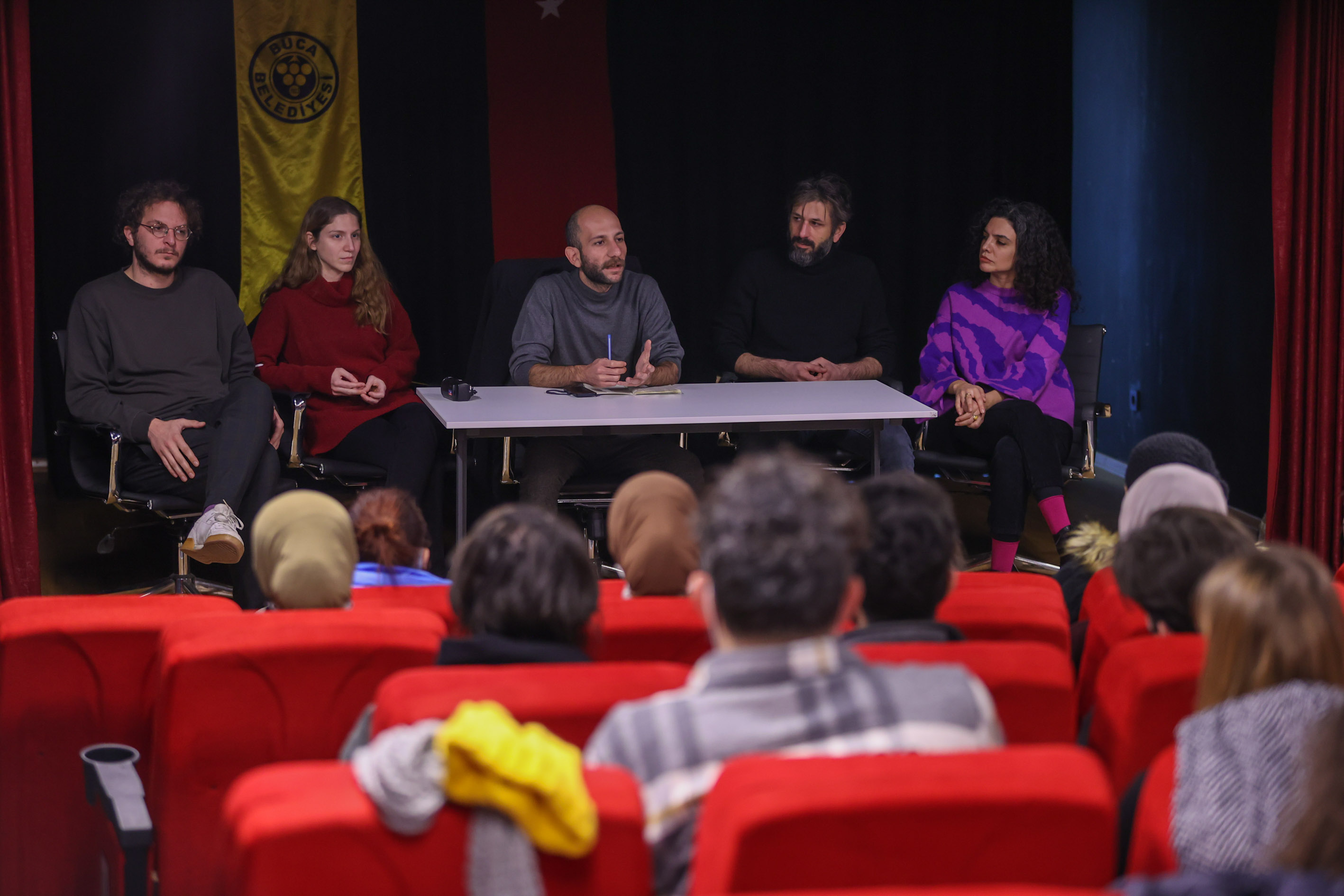 Ünlü Oyuncular Buca’da Sinemaseverlerle Buluştu