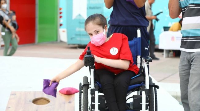 Başkan Sandal: &quot;Bayraklı&#039;da Engel Tanımıyoruz&quot;