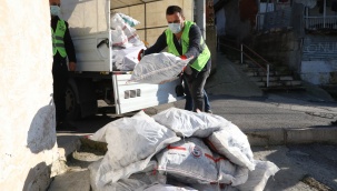 Bayraklı'da 20 Bin Aileye Sürekli Destek