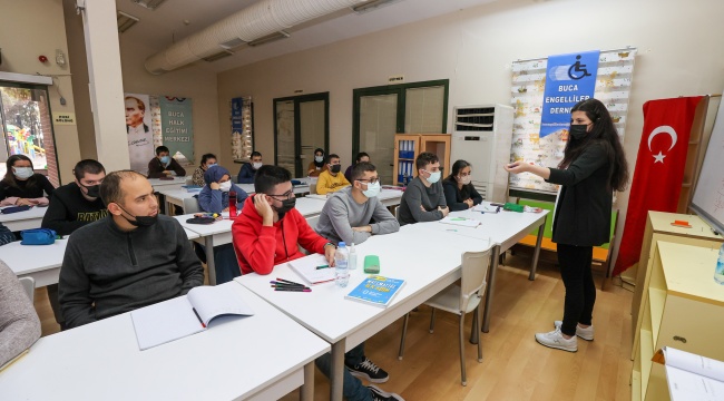 Buca’da EKPSS Hazırlık Kursları Başladı