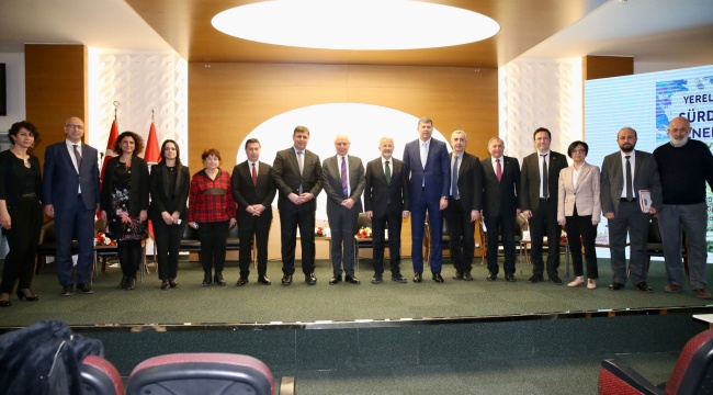 Karşıyaka&#039;da Büyük İklim Zirvesi Gerçekleşti