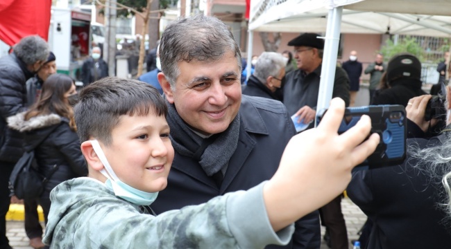Karşıyaka'nın İki Önemli Edebiyat İnsanına İki Park