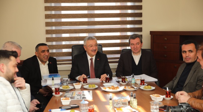 AK Partili Nasır’dan Bergama’da Basın Toplantısı