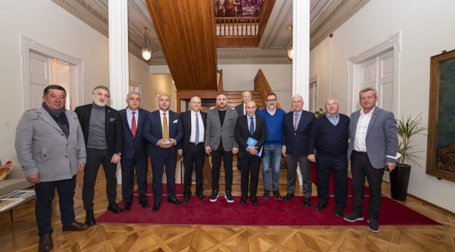 İzmir Kulüplerine 30 Milyon Liralık Destek Daha