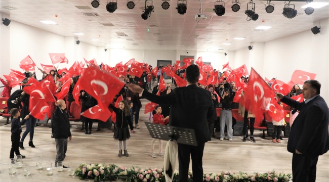 Kınık Belediye Korosundan Muhteşem Konser