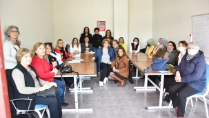 Narlıdereli Kadınlar Haklarını Öğreniyor
