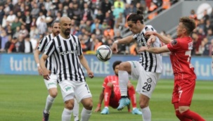 Altay Harakiri Yaptı