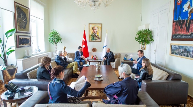 Başkan Soyer’den İspanya’ya “Terra Madre” Daveti