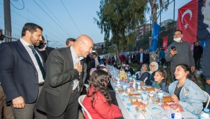 Başkan Soyer Lale Mahallesi’nin Çehresini Değiştiren Parkın Açılışını Yaptı