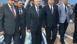 CHP Lideri Kılıçdaroğlu İzmir Bahçesi’ni Ziyaret Etti