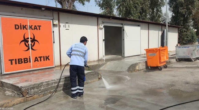 Çiğli’de Grevin Ardından Temizlik Çalışmaları Başlatıldı