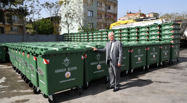 Karabağlar'a Modern Çöp Konteynerleri Kazandırılıyor