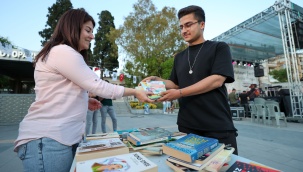 Aşık Mahzuni Buca’da Türkülerle Anıldı
