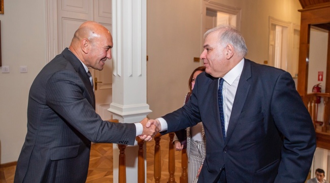 Başkan Soyer’den Komşuya Terra Madre Daveti