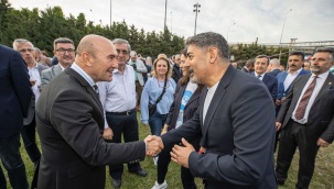 Başkan Soyer Halk TV Ege Bölge Temsilciliği'nin Açılışına Katıldı