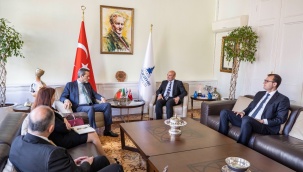 Başkan Soyer Portekiz Büyükelçisi’ni Terra Madre’ye Davet Etti