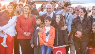 Başkan Soyer: Sizler Türkiye'nin Umut Çiçeklerisiniz