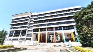 Depremde Hasar Gören Hizmet Binası Yıkılıyor