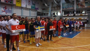 İzmir’de Bosna Hersek Rüzgarı