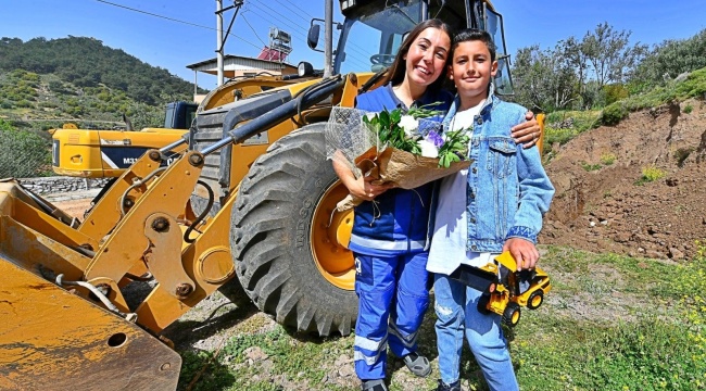Kazı Çalışması Sırasında Anneler Günü Sürprizi