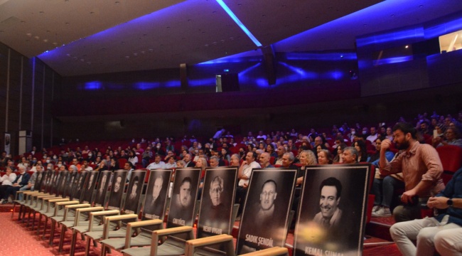 Müjdat Gezen 62. Sanat Yılını Torbalı’da kutladı