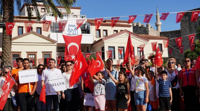 Yarımada Spor Oyunları 2022 Büyük Bir Coşkuyla Çeşme&#039;de Başladı