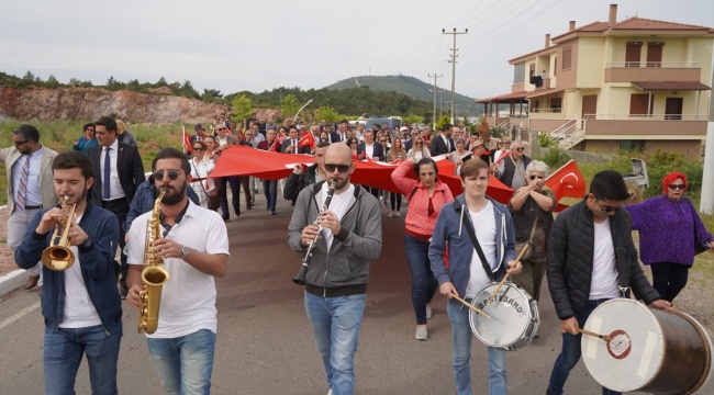 Yeniden Teferic, Yeniden Şenlik Var