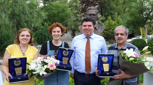 Buca’nın Efsanevi Şairi Unutulmadı