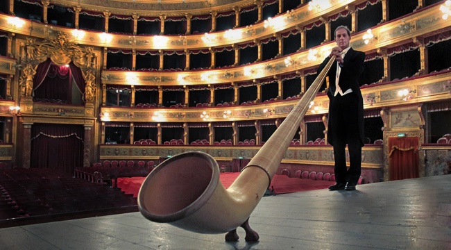 Festival&#039;de Bilmediğimiz Çalgılar, Duymadığımız Sesler Alphorn &amp; Bayan İkilisi, İzmir Agora&#039;da