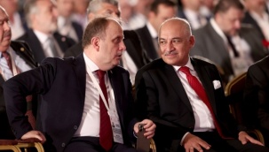 Futbolun Yeni Patronu! Yönetimde İzmir'den İsim Var
