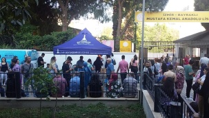 İzmir Büyükşehir Belediyesi'nden Öğrencilere YKS Desteği