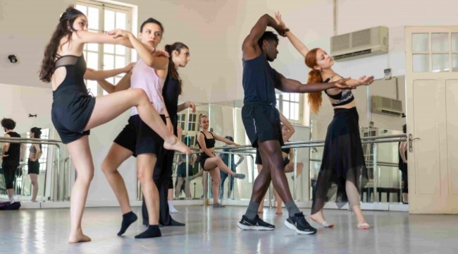 Modern Dansın Efsanesi 35. İzmir Festivali’nin Büyük Projesiyle Sahnede