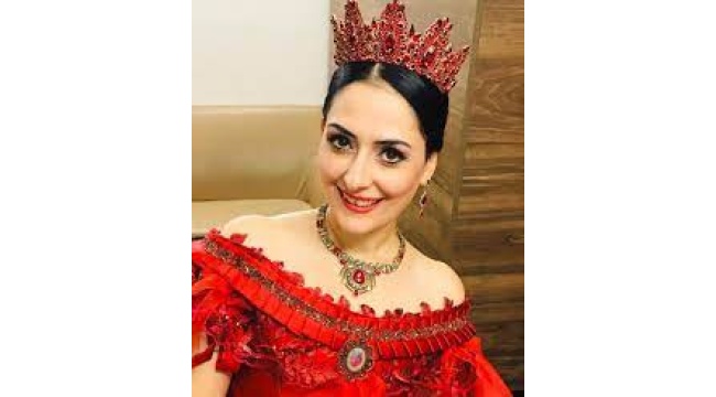 Soprano Eylem Demirhan Duru , Gelecek Hafta İzmir&#039;e Dair Tv Stüdyolarında Bizlerle Birlikte Olacaktır .