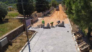 Urla’ya 3 Yılda 103 Milyon Liralık Yol, Asfalt ve Parke Yatırımı