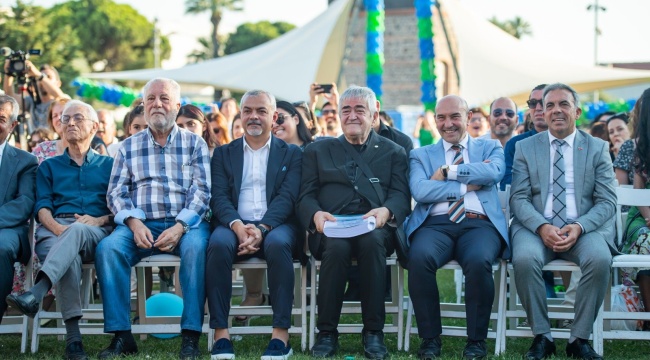 İzelman Anaoklu Mezuniyet Töreninde konuşan İzelman Yön. Kur. Başk. Prof. Dr. Adnan Oğuz Akyarlı, "Yaşamın En Önemli Dönemi Erken Çocukluk Yılları" dedi