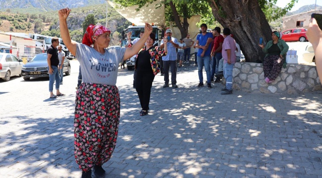 Karaburun’da Emekçinin Yüzünü Güldüren Toplu Sözleşme