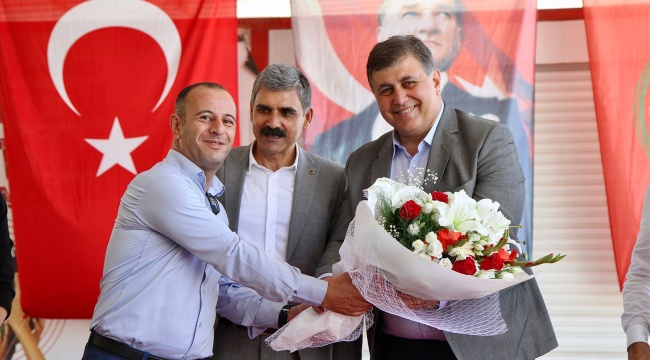 Karşıyaka'da Toplu İş Sözleşmesi Sevinci