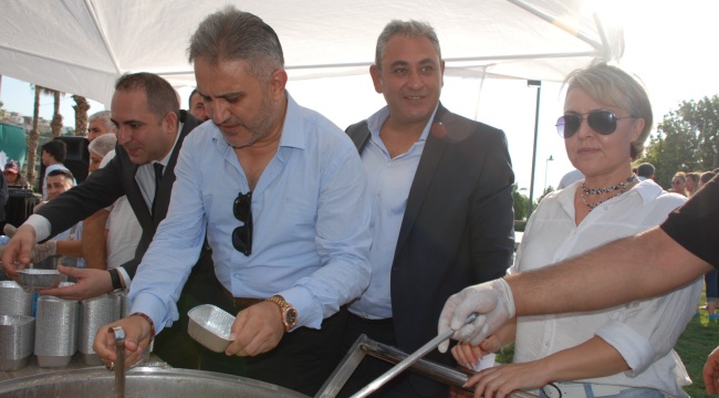 Gelecek Partisi İzmir'de 'Birlik, Beraberlik, Bolluk, Bereket' Dedi...